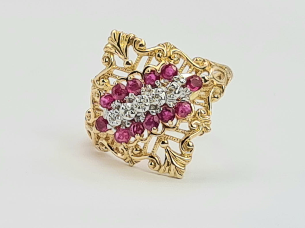 A8071: Vintage: Dramatic 14ct Gold Openwork 12 Rubies 5 Diamonds Cocktail Ring