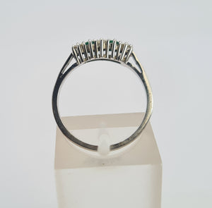 A8033: Vintage: (1982) 18ct White Gold Emeralds Diamonds Stacker/Dress Ring-crisp, clean, eye candy