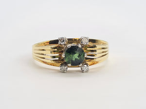 A8036: Vintage 14ct Gold Art Deco Style Emerald Diamonds Cocktail Ring- dramatic beauty