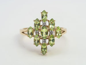 8116: Vintage: 9ct Gold Peridots Diamonds Cocktail Cluster Ring - geometric beauty