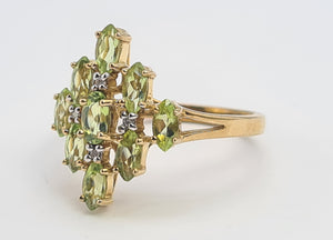 8116: Vintage: 9ct Gold Peridots Diamonds Cocktail Cluster Ring - geometric beauty