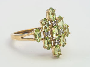 8116: Vintage: 9ct Gold Peridots Diamonds Cocktail Cluster Ring - geometric beauty