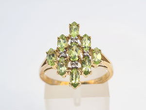 8116: Vintage: 9ct Gold Peridots Diamonds Cocktail Cluster Ring - geometric beauty