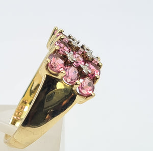 A8129: Vintage; Statement; 9ct Gold Pink Morganites Diamonds Cocktail Ring - total eye candy