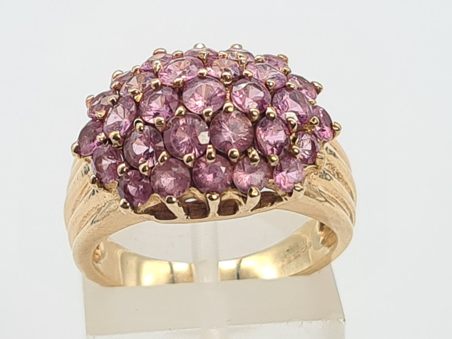 6115 Vintage 9ct Gold 29 Pink Sapphires Cocktail Ring