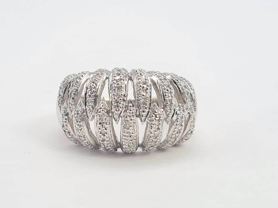 6116: Vintage: 9ct White Gold 28 Diamonds (1ct) Statement Cocktail Ring- spectacular