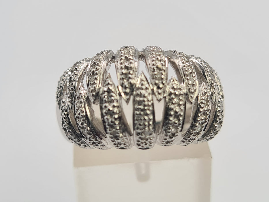 6116: Vintage: 9ct White Gold 28 Diamonds (1ct) Statement Cocktail Ring- spectacular