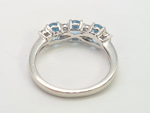 8171: Vintage; Exquisite Platinum Aquamarines Diamonds Ring- The presence of beauty- a wonderful combination&nbsp;