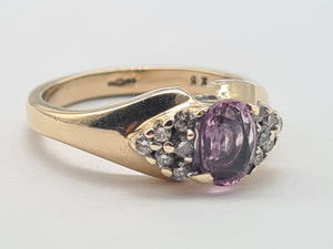 8178: Vintage: 9ct Gold Pink Sapphire 12 Diamonds Dress Ring