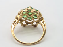 Load image into Gallery viewer, A8182-Vintage: 9ct Gold Green 7 Diopsides Cluster Ring
