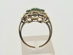 A8182-Vintage: 9ct Gold Green 7 Diopsides Cluster Ring