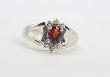 Load image into Gallery viewer, 8223: Vintage: Petite 9ct White Gold Almandine Garnet Diamonds Dress Ring
