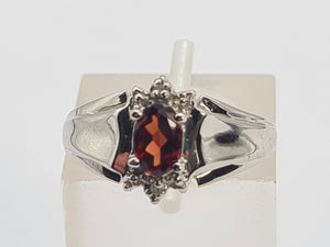 8223: Vintage: Petite 9ct White Gold Almandine Garnet Diamonds Dress Ring