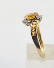 Load image into Gallery viewer, 8224: Vintage 9ct Gold 9 Lemon/Orange Citrines 10 Round Cut Diamonds Ring
