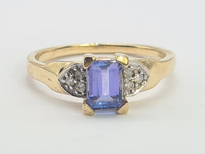 8232: Vintage; 9ct Gold Emerald cut Tanzanite Diamonds Dress; Ring- lovely cut and colour
