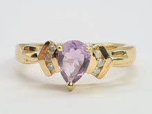 Load image into Gallery viewer, 8240: Vintage: 9ct Gold Lilac Amethyst Diamonds Love Heart Ring
