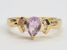 Load image into Gallery viewer, 8240: Vintage: 9ct Gold Lilac Amethyst Diamonds Love Heart Ring
