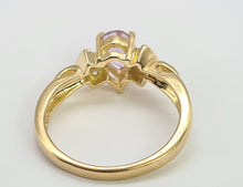 Load image into Gallery viewer, 8240: Vintage: 9ct Gold Lilac Amethyst Diamonds Love Heart Ring
