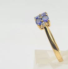 Load image into Gallery viewer, 8252: Vintage: 18ct Gold Royal Blue Tanzanites Round Cut Diamonds Geometric Set Ring
