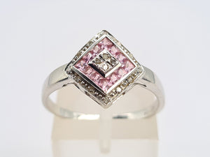 8269: Vintage 9ct White Gold Art Deco Style Pink Sapphires Diamonds Panel Ring