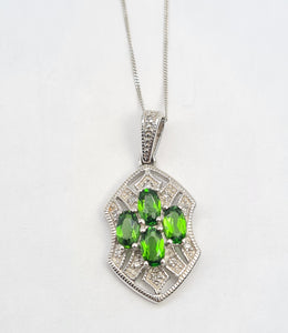 8278: Vintage:: 9ct White Gold Green Diopsides 10 diamonds Pendant + Necklace (45cm)