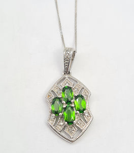 8278: Vintage:: 9ct White Gold Green Diopsides 10 diamonds Pendant + Necklace (45cm)