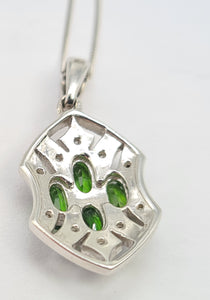 8278: Vintage:: 9ct White Gold Green Diopsides 10 diamonds Pendant + Necklace (45cm)