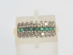 8168: Vintage: Extraordinary 18ct Gold Emeralds Diamonds Stacker/Dress Ring- Splendid