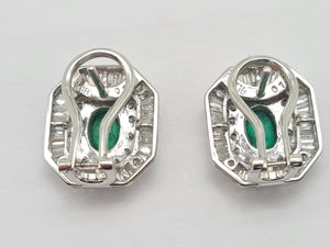 8279: Vintage: Thrilling 18ct White Gold Art Deco Style Emeralds Diamonds EarringsA