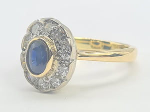 9056: Vintage Old: 18ct Gold French Blue Sapphire Diamonds Cluster Ring