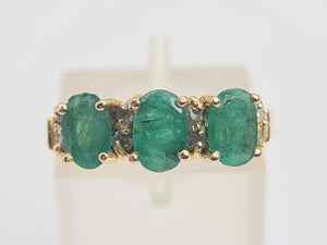 8290:  Vintage: 14ct Gold Emerald Trilogy 8 Diamonds Dress Ring