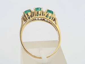 8290:  Vintage: 14ct Gold Emerald Trilogy 8 Diamonds Dress Ring