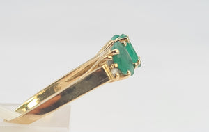 8290:  Vintage: 14ct Gold Emerald Trilogy 8 Diamonds Dress Ring