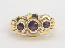 Load image into Gallery viewer, 8296: Vintage: 14ct Gold Rich Red Garnets Dress Ring
