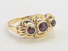 Load image into Gallery viewer, 8296: Vintage: 14ct Gold Rich Red Garnets Dress Ring
