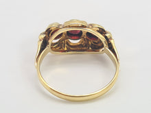 Load image into Gallery viewer, 8296: Vintage: 14ct Gold Rich Red Garnets Dress Ring
