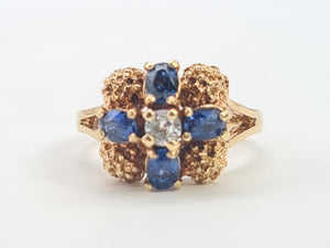 8311: Vintage: Ornate 9ct Gold Geometric Set Sapphires Ring- Date Mark 1975