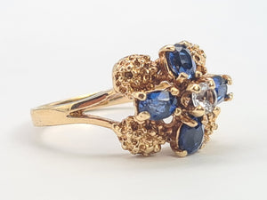 8311: Vintage: Ornate 9ct Gold Geometric Set Sapphires Ring- Date Mark 1975