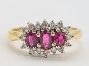 8334:  Vintage: 18ct Gold Vibrant Red Rubies 16 Diamonds Cocktail Ring