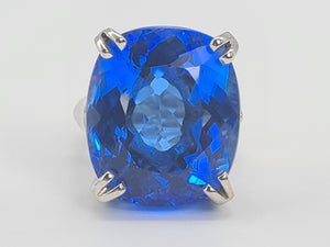 0001: Phenomenal Vintage: 9ct White Gold Cushion Cut Blue Quartz Statement Ring