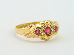 0020: Antique 18ct Gold Almandine Garnets Diamonds Ring- Date Mark 1915-