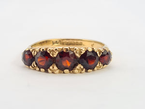 0097: Vintage: 9ct Gold Garnets Five Stone Stacker/Dress Ring- Date Mark 1971