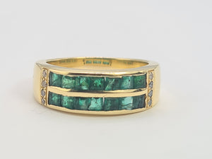 A5648: Vintage:18ct Gold Emeralds (1.25ct)  Diamonds Band- Old & Heavy, Statement