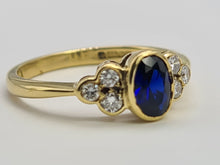 Load image into Gallery viewer, 9081: Vintage: 18ct Gold French Blue Sapphire Diamonds Trefoil Set Ring- simply gorgeous
