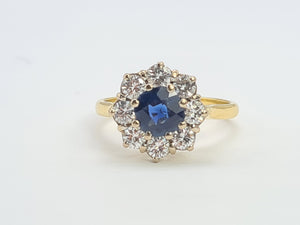 9107: Vintage Exceptional 18ct Gold Blue Sapphire Round Cut Diamonds (1ct) Flower Head Ring