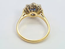 Load image into Gallery viewer, 9107: Vintage Exceptional 18ct Gold Blue Sapphire Round Cut Diamonds (1ct) Flower Head Ring
