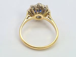 9107: Vintage Exceptional 18ct Gold Blue Sapphire Round Cut Diamonds (1ct) Flower Head Ring