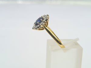 9107: Vintage Exceptional 18ct Gold Blue Sapphire Round Cut Diamonds (1ct) Flower Head Ring