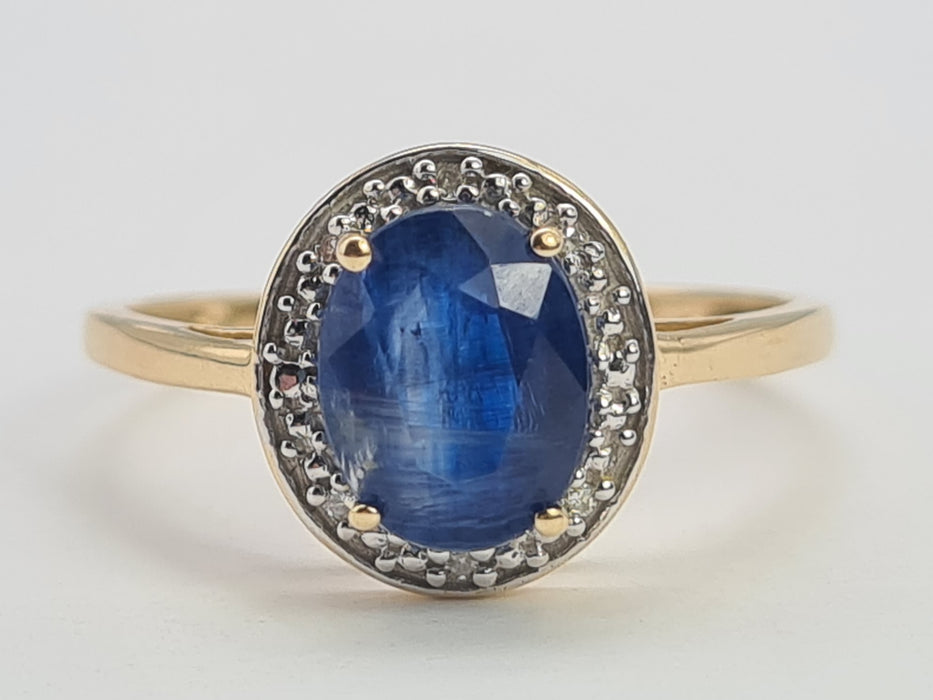 6302 Vintage: 9ct Gold Persian Blue Sapphire Diamonds Dress Ring
