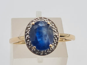 0065: Vintage: 9ct Gold Persian Blue Sapphire Diamonds Dress Ring- lovely cut and colour